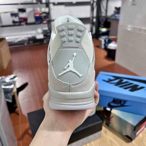 Jordan Shoes Pallets - Image 4