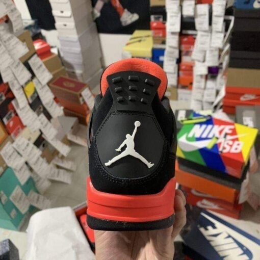 Jordan Shoes Pallets - Image 8